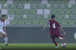 Sao UAE lập siêu phẩm ghi bàn vào lưới U23 Việt Nam