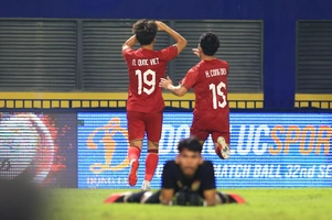 Tiền đạo Nguyễn Quốc Việt tỏa sáng đúng lúc cho U22 Việt Nam