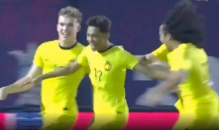 VIDEO: Cầu thủ U22 Malaysia dứt điểm đẳng cấp vào lưới Lào