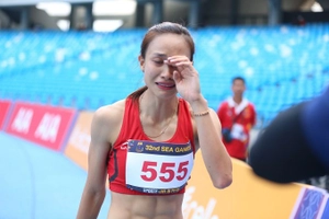 VIDEO: Việt Nam out trình ở nội dung chạy 100m rào nữ tại SEA Games 32