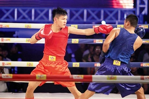 Hạ knock-out đối thủ, boxing Việt Nam chính thức có vàng SEA Games 32