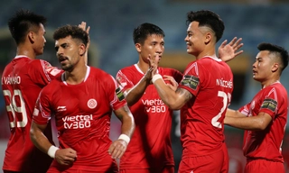 VIDEO: Đức Chiến đánh đầu hiểm hóc tung lưới Nam Định