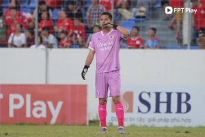 Filip Nguyễn cứu thua xuất thần trước khung thành Công an Hà Nội 