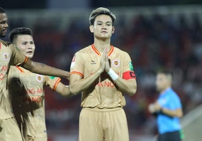 Hồ Tấn Tài không ăn mừng sau khi gieo sầu cho đội bóng cũ