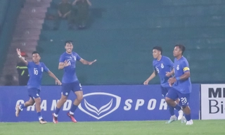 VIDEO: Hàng thủ U23 Việt Nam chơi hớ hênh giúp Singapore có bàn gỡ hòa 2-2 