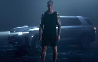 Bất ngờ với thân hình của Fernando Torres