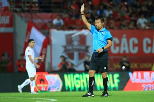 VIDEO: VAR khiến HAGL chịu phạt đền dẫn tới bàn thua trước Hải Phòng