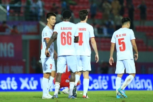 Triệu Việt Hưng kiến tạo, Hải Phòng FC ghi bàn danh dự trên đất Malaysia 