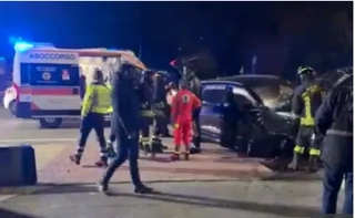 Mario Balotelli gặp tai nạn kinh hoàng