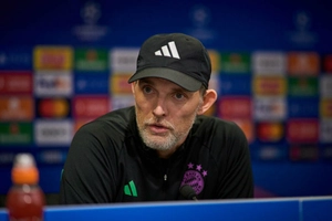 VIDEO: Thomas Tuchel: Cảm thông với Ten Hag, bất ngờ với việc MU bị loại