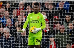 VIDEO: Andre Onana nói gì khi trải nghiệm bầu không khí đầy áp lực tại Anfield?