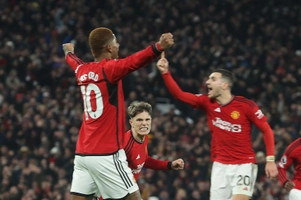 VIDEO: Lại cứu thầy Ten Hag, Alejandro Garnacho phản ứng thế nào?