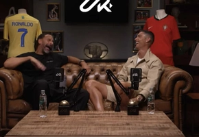 VIDEO: Cristiano Ronaldo: Tôi muốn cán mốc 1000 bàn thắng. Tất cả đều có video làm bằng chứng!