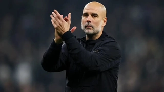 VIDEO: Pep Guardiola không muốn trốn chạy khỏi sóng gió tại Man City