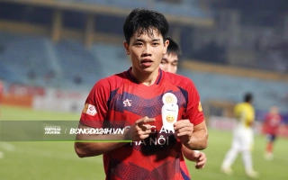 Chiêm ngưỡng siêu phẩm giúp Đình Bắc ẵm giải Cầu thủ xuất sắc nhất trận đấu