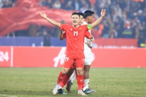 VIDEO: Quang Hải ghi bàn thắng đẳng cấp vào lưới Myanmar