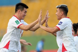 VIDEO: Tuyển Việt Nam thoải mái, sẵn sàng giành trọn 3 điểm trước Lào