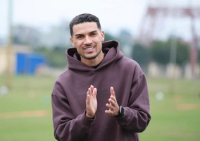 Hendrio thông báo chia tay CLB Nam Định đầy xúc động bằng tiếng Việt