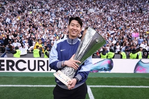 VIDEO: Son Heung-min thừa nhận sẽ rời Tottenham hè này