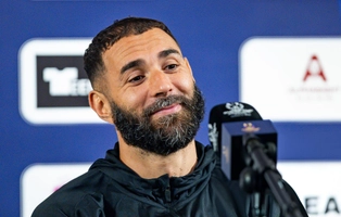 VIDEO: Tại sao Benzema rất ghét con số 15?