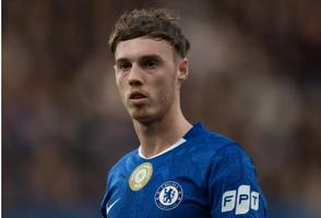 VIDEO: Rosenior bác bỏ tin đồn Palmer muốn rời Chelsea sang Man United