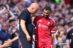 Thông điệp của Salah và tình cảnh của Liverpool