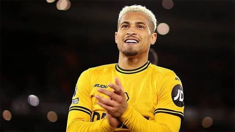 MU gia nhap cuoc dua gianh Joao Gomes cua Wolves.