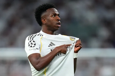dong thai moi nhat cua Liverpool vu Vinicius Junior.