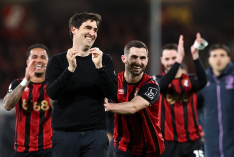 Vì sao Liverpool sa thải Arne Slot và muốn Andoni Iraola thay thế 4