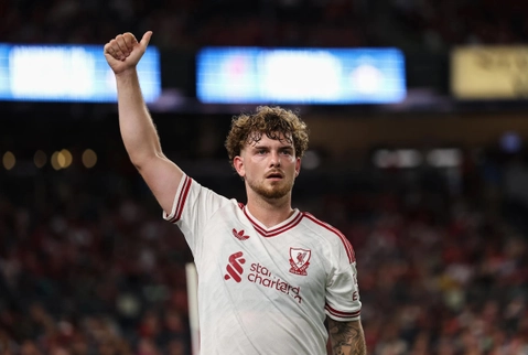 Sao trẻ bị lãng quên sẵn sàng cạnh tranh vị trí tại Liverpool 1