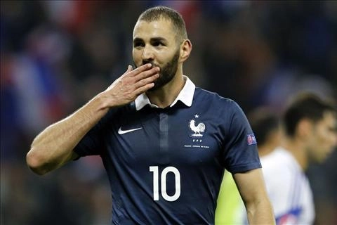 Benzema lóe lên cơ hội dự Euro 2016 cùng ĐT Pháp