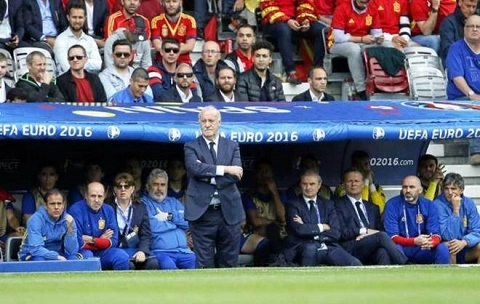 HLV Del Bosque: Tôi vui khi thấy Casillas trên ghế dự bị