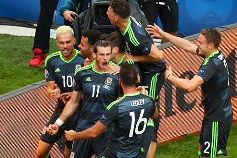 Gareth Bale gục ngã trước Tam Sư: Nơi ấy có niềm vui, không vinh quang