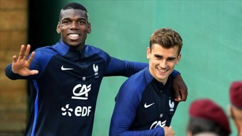 Sốc: Pogba và Griezmann chính thức dự bị trận gặp Albania