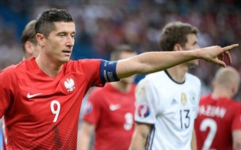 Thụy Sĩ vs Ba Lan (Vòng 1/8 Euro 2016): Khi sự chắc chắn gặp nhau