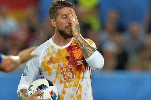 Tội đồ Ramos nói gì khi bất ngờ đẩy TBN vào thế khó?