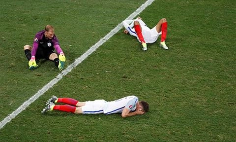 Giới chuyên môn mỉa mai ĐT Anh sau thất bại lịch sử