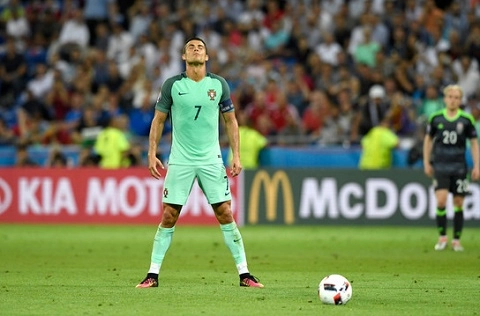 Góc chuyên môn Pháp vs Bồ Đào Nha: Thành bại phải hỏi Ronaldo