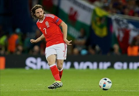 Dư âm xứ Wales 0-2 BĐN: Khi Joe Allen không còn là điểm tựa