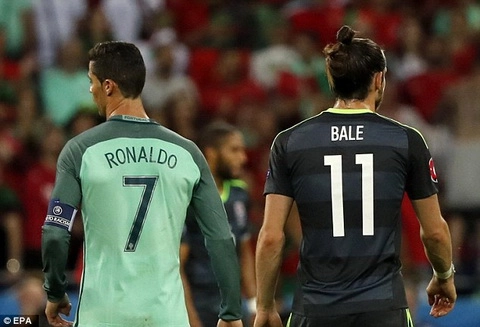 Cris Ronaldo và Bale: Khi người ta vĩ đại theo cách khác