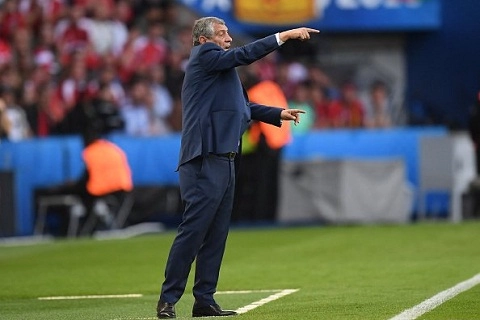 Fernando Santos: Ông là tiên tri hay phù thuỷ?