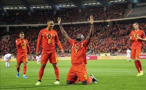 Vùi dập nhược tiểu, HLV ĐT Bỉ nổ vang trời