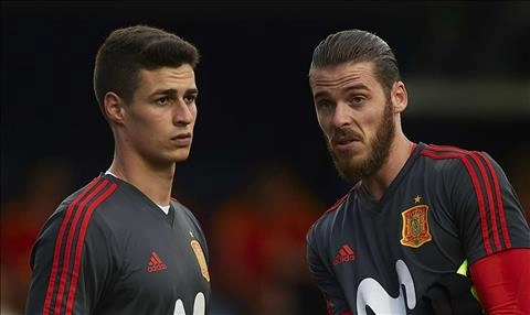 Kepa nói gì về ‘cuộc chiến’ với De Gea trên ĐT Tây Ban Nha?