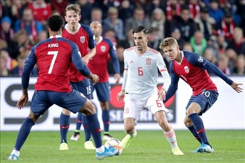 Na Uy 1-1 TBN: Thủng lưới vào phút bù giờ, La Roja hết vô đối ở vòng loại Euro 2020