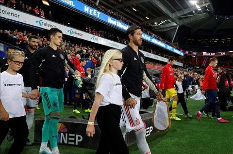 Sergio Ramos chính thức xác lập kỷ lục khủng trên ĐTQG