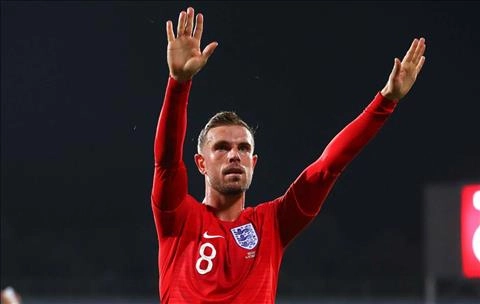 HLV Bulgaria lấp liếm phân biệt chủng tộc, Henderson nổi giận