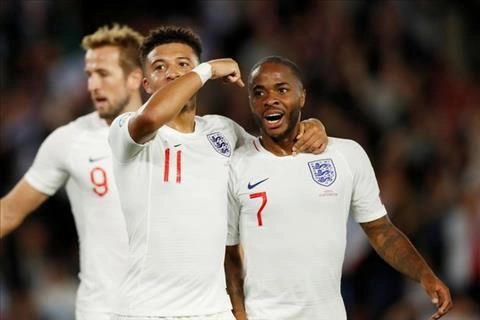 Sancho khai hỏa cho Tam Sư, Sterling nhận công nhường nhịn đàn em