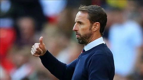 Phá tan xe bus Bulgaria, HLV Southgate khen ngợi hàng công ĐT Anh