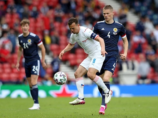 Trận thua nghiệt ngã của Scotland