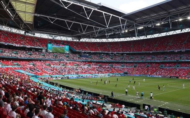 Sốc: Sau Eriksen, thêm một người đối diện lưỡi hái tử thần ở Euro 2020